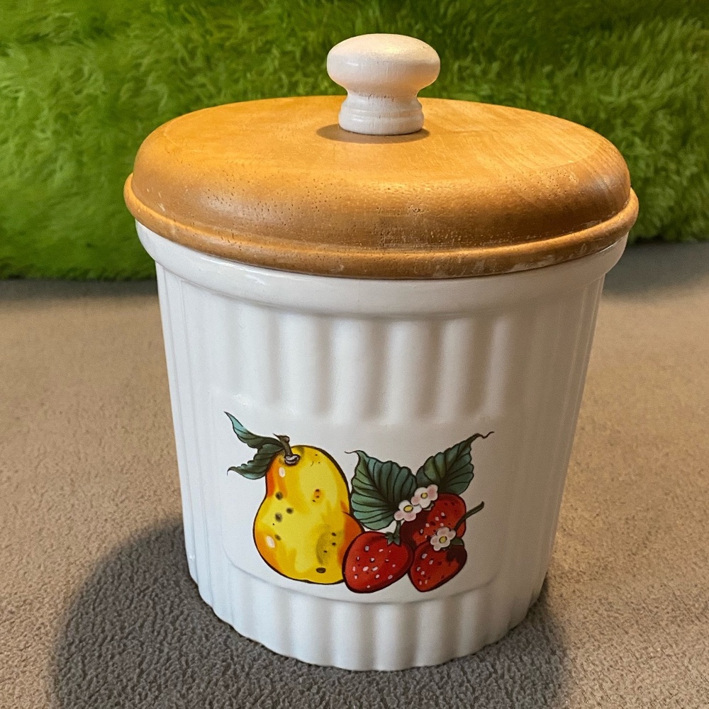 Preferred Stock Ceramic Canister